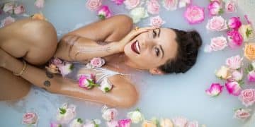 Intimacy Coach Amanda Biccum of The Embodied Empire Shares Top Tips To Embrace Your Feminine