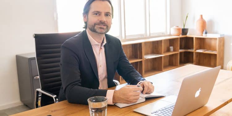 5 Tips and Tactics to Develop the Mindset of an Impact Leader