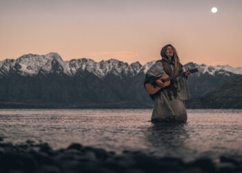 Redefining “Home” and “Freedom” – The Takeaways from Romy Schraenen’s Experiences