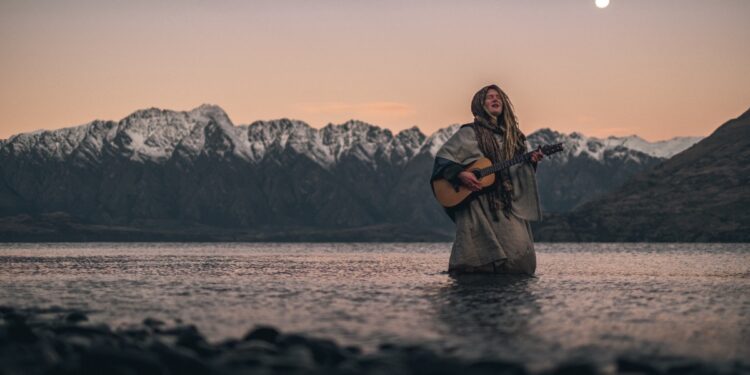 Redefining “Home” and “Freedom” – The Takeaways from Romy Schraenen’s Experiences